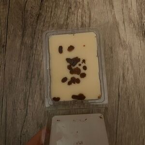 Crumble co- haunted hayride wax melts